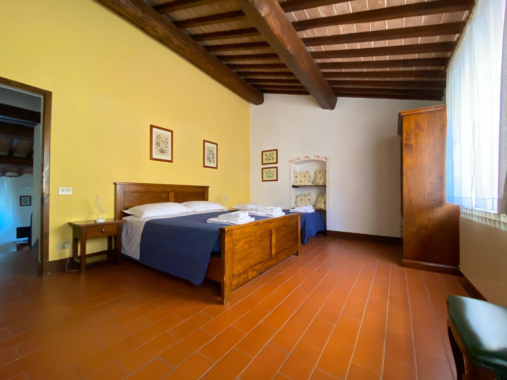 Fattoria Agriturismo Nerbona Casole dʼElsa Extérieur photo