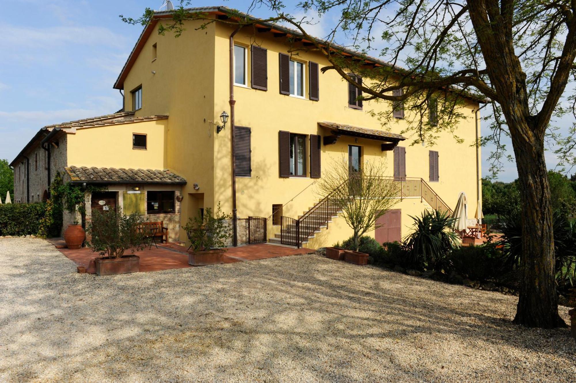 Fattoria Agriturismo Nerbona Casole dʼElsa Extérieur photo