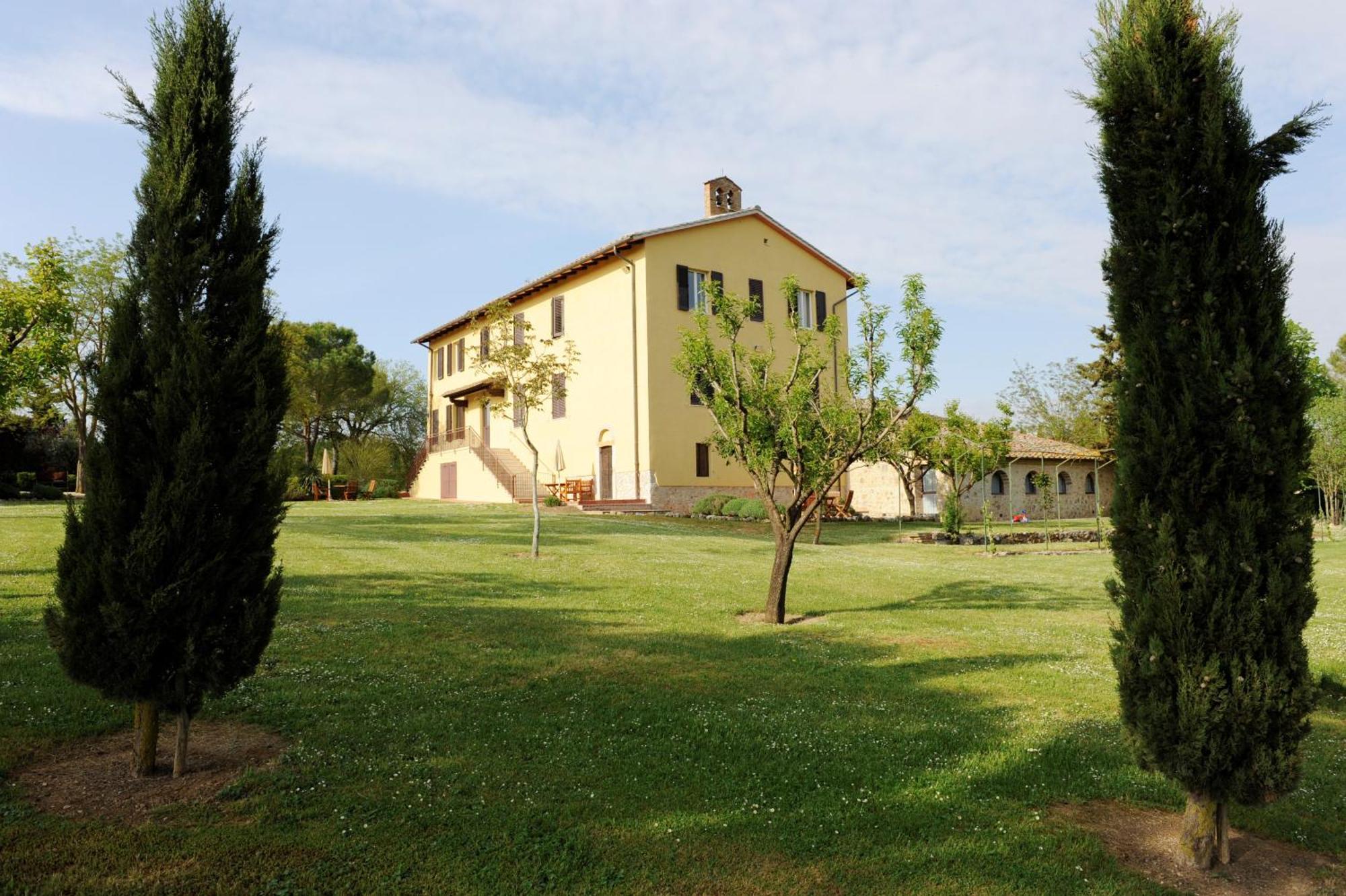 Fattoria Agriturismo Nerbona Casole dʼElsa Extérieur photo