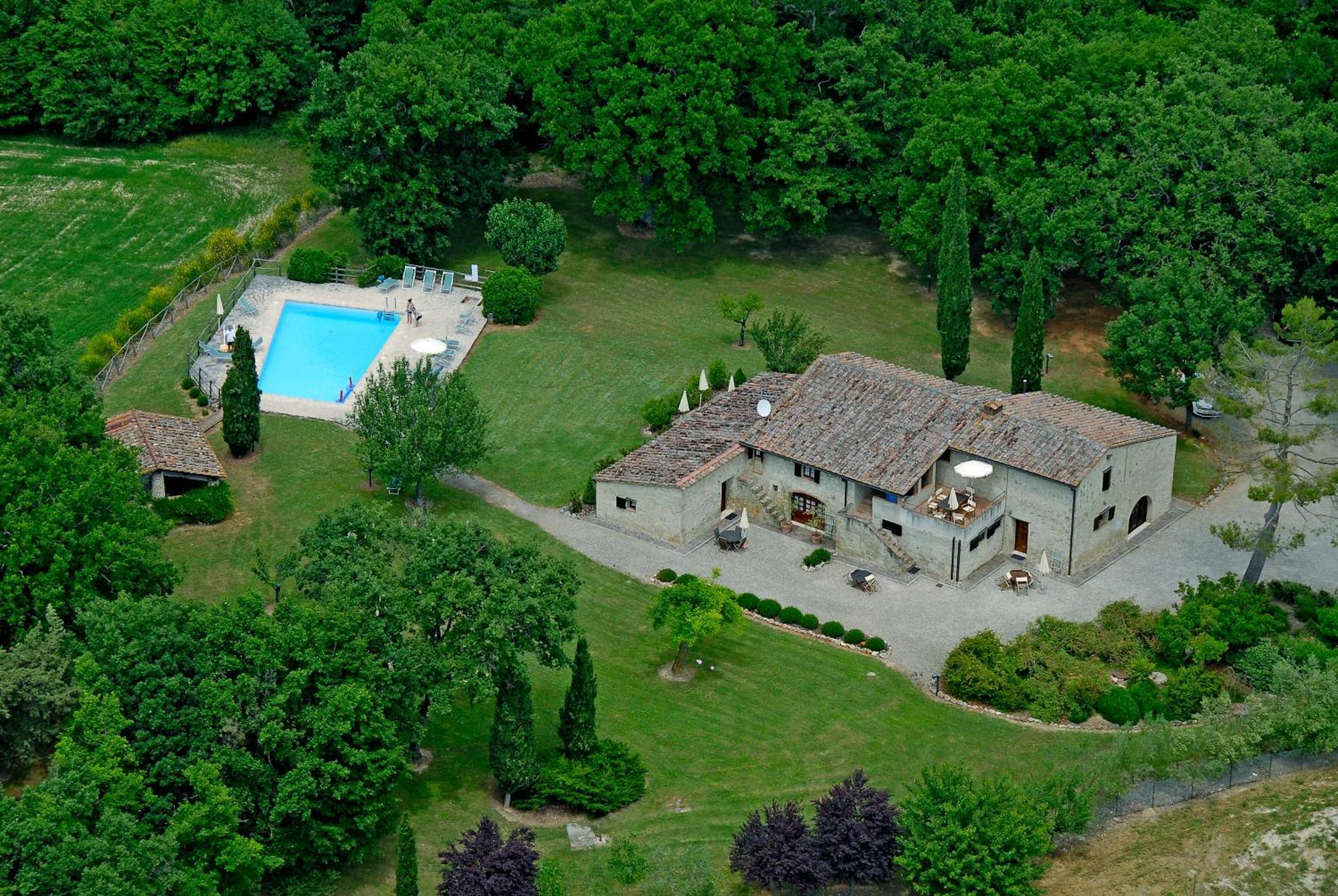 Fattoria Agriturismo Nerbona Casole dʼElsa Extérieur photo